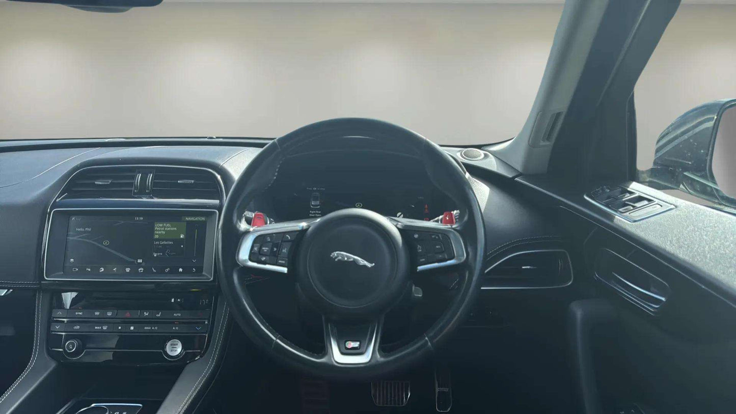 Jaguar F-Pace 3.0 D300 V6 S Automatic AWD
