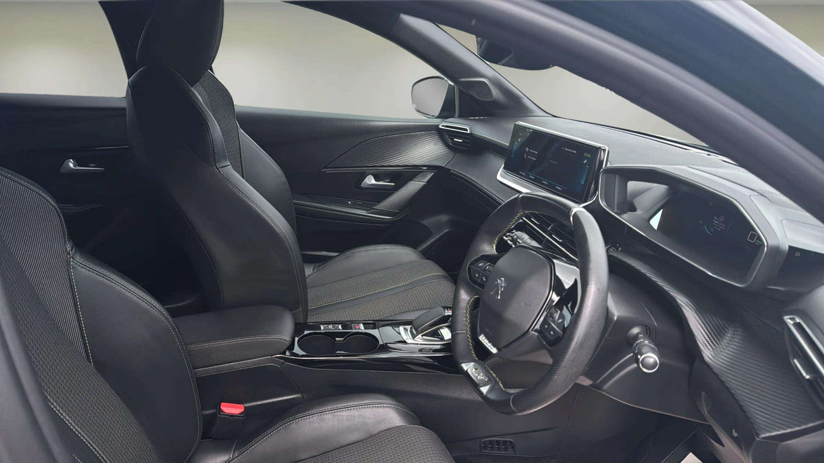 Peugeot e-208 50kWh GT Premium Automatic