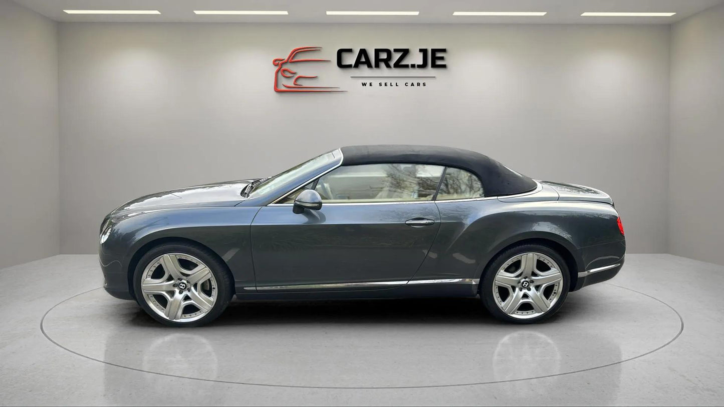 Bentley GTC 6.0 W12 Mulliner