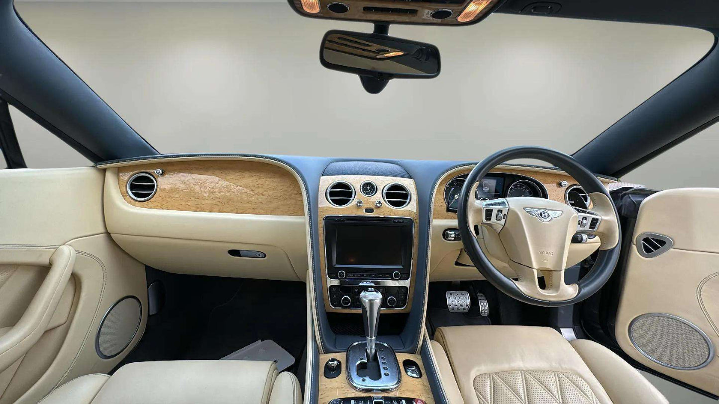 Bentley GTC 6.0 W12 Mulliner