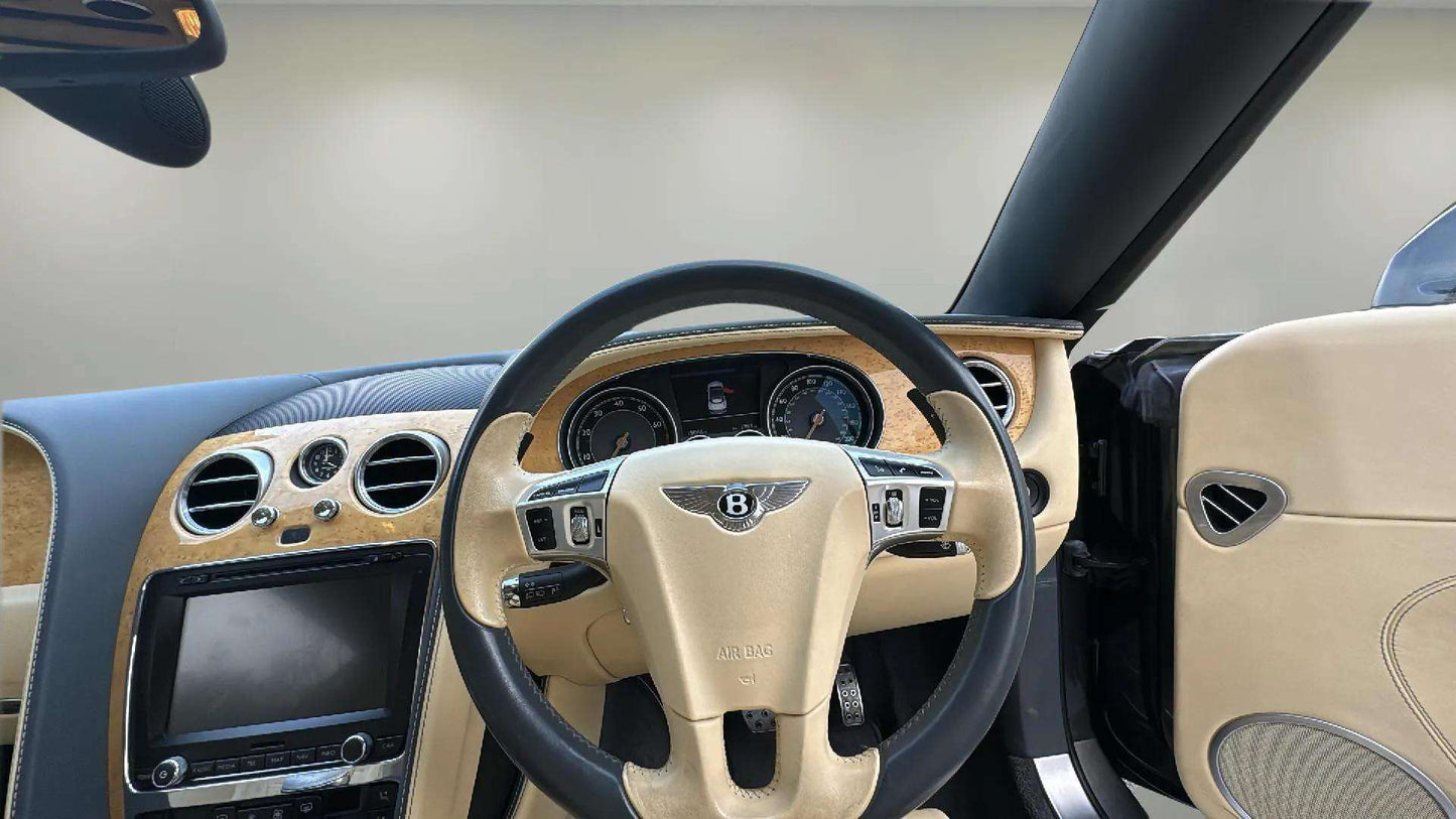 Bentley GTC 6.0 W12 Mulliner