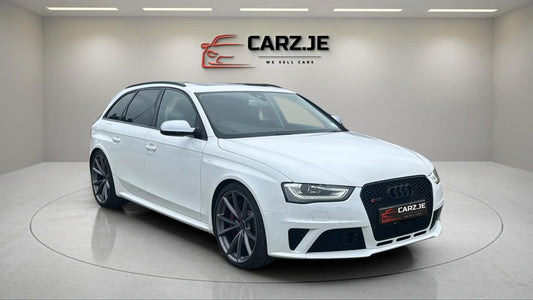 Audi RS4 Avant 4.2TFSI V8 S-Tronic Quattro