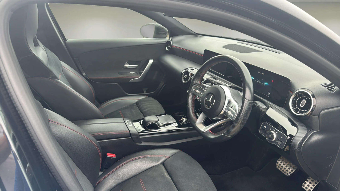 Mercedes-Benz A-Class 1.3 A200 AMG-Line 7G-DCT
