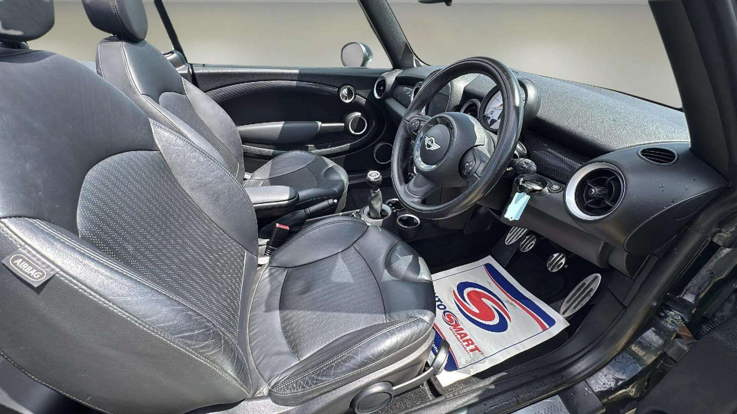 Mini Cooper S 1.6 Convertible, 6 Speed Manual