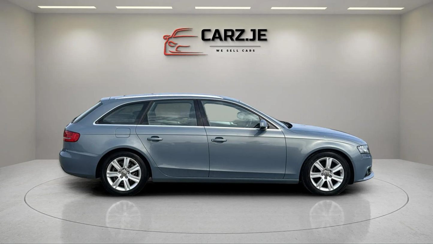 Audi A4 Avant 2.0 TDI SE TECHNIK 6 Speed Manual