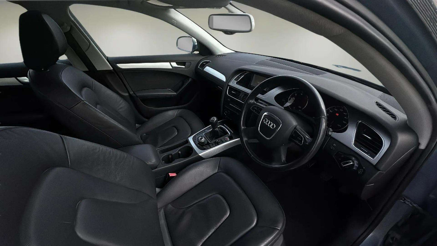 Audi A4 Avant 2.0 TDI SE TECHNIK 6 Speed Manual