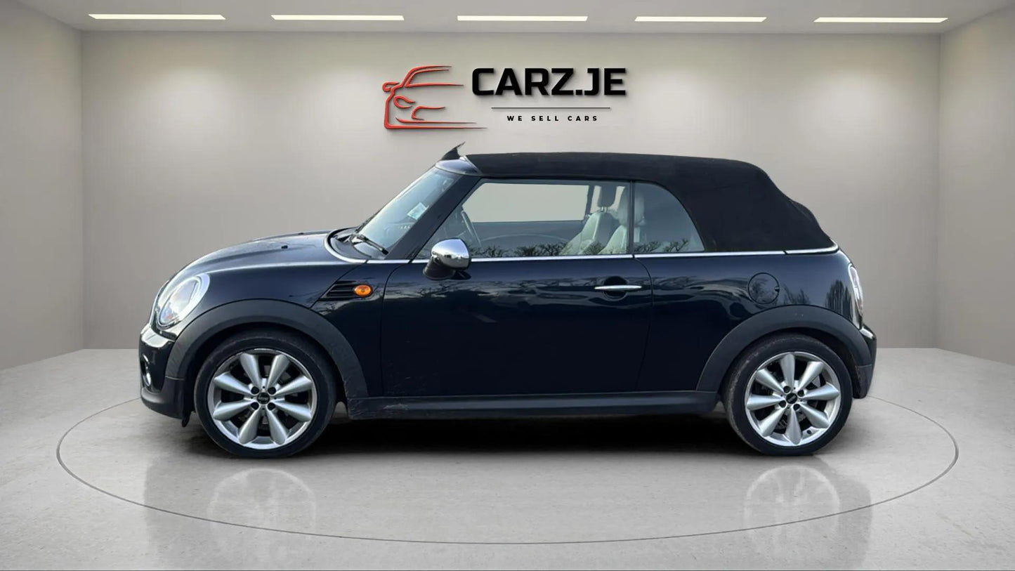 Mini Cooper 1.6 Convertible 6 Speed Manual