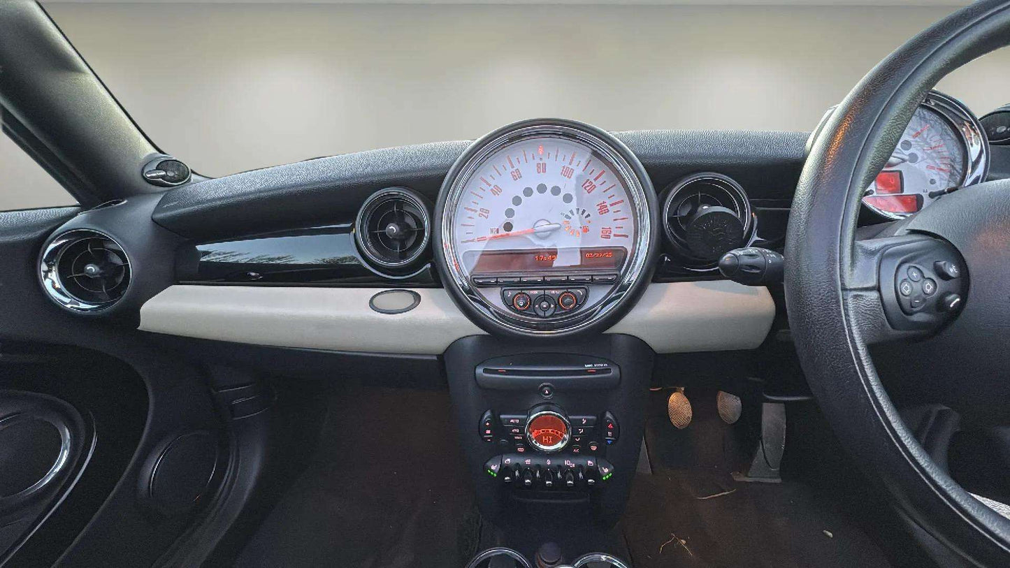 Mini Cooper 1.6 Convertible 6 Speed Manual