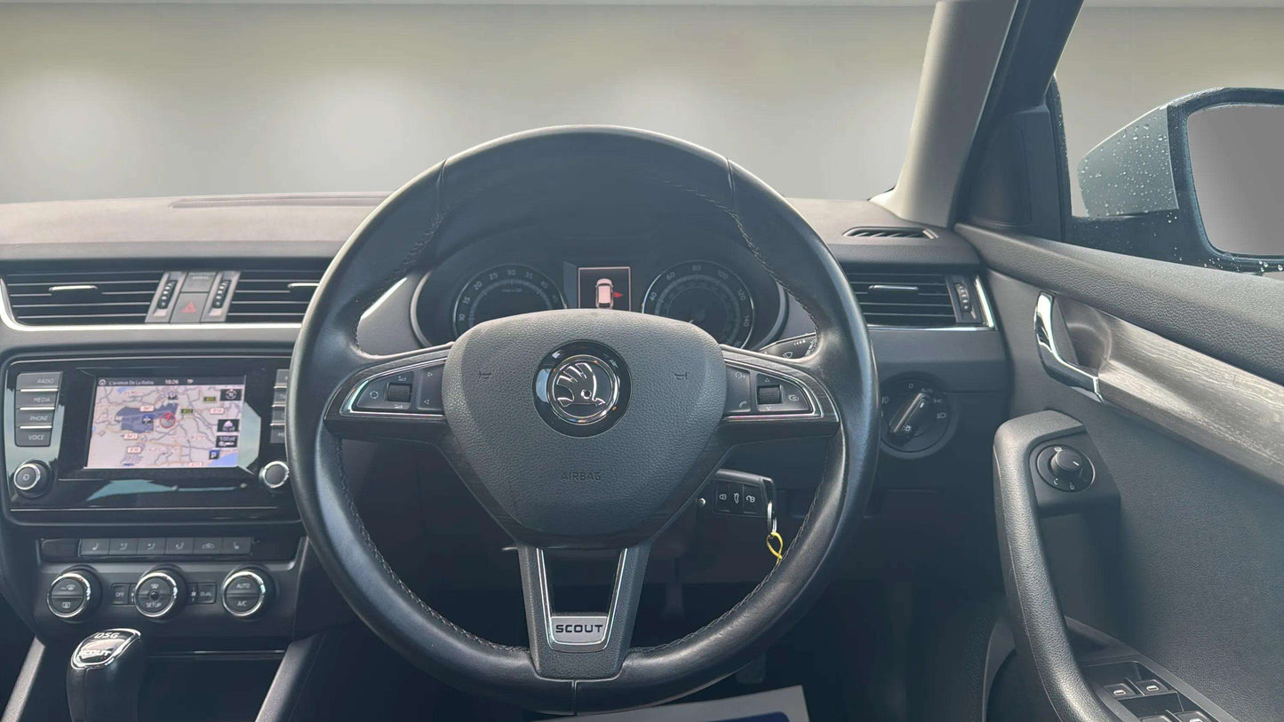 Skoda Octavia 2.0 TDI CR 184 Scout 4x4 DSG Very Low Mileage!