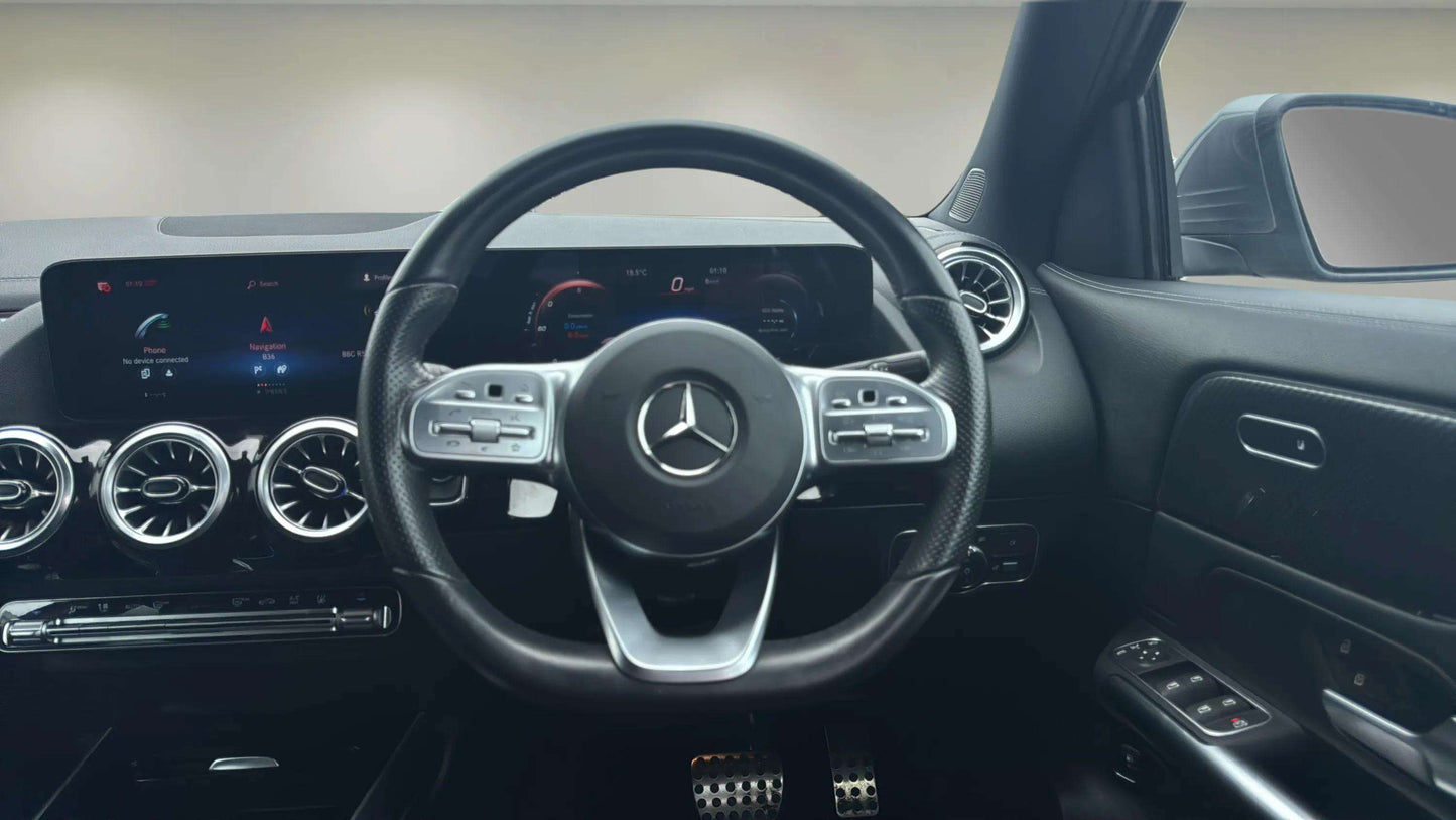 Mercedes-Benz GLA250e Exclusive Edition Premium Automatic