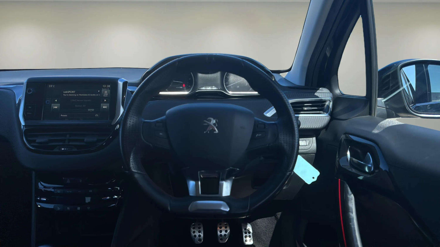 Peugeot 208 1.6 BlueHDI GT Line 6 Speed Manual