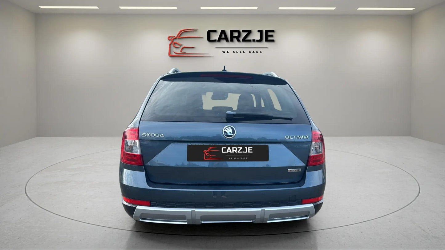 Skoda Octavia 2.0 TDI CR 184 Scout 4x4 DSG Very Low Mileage!