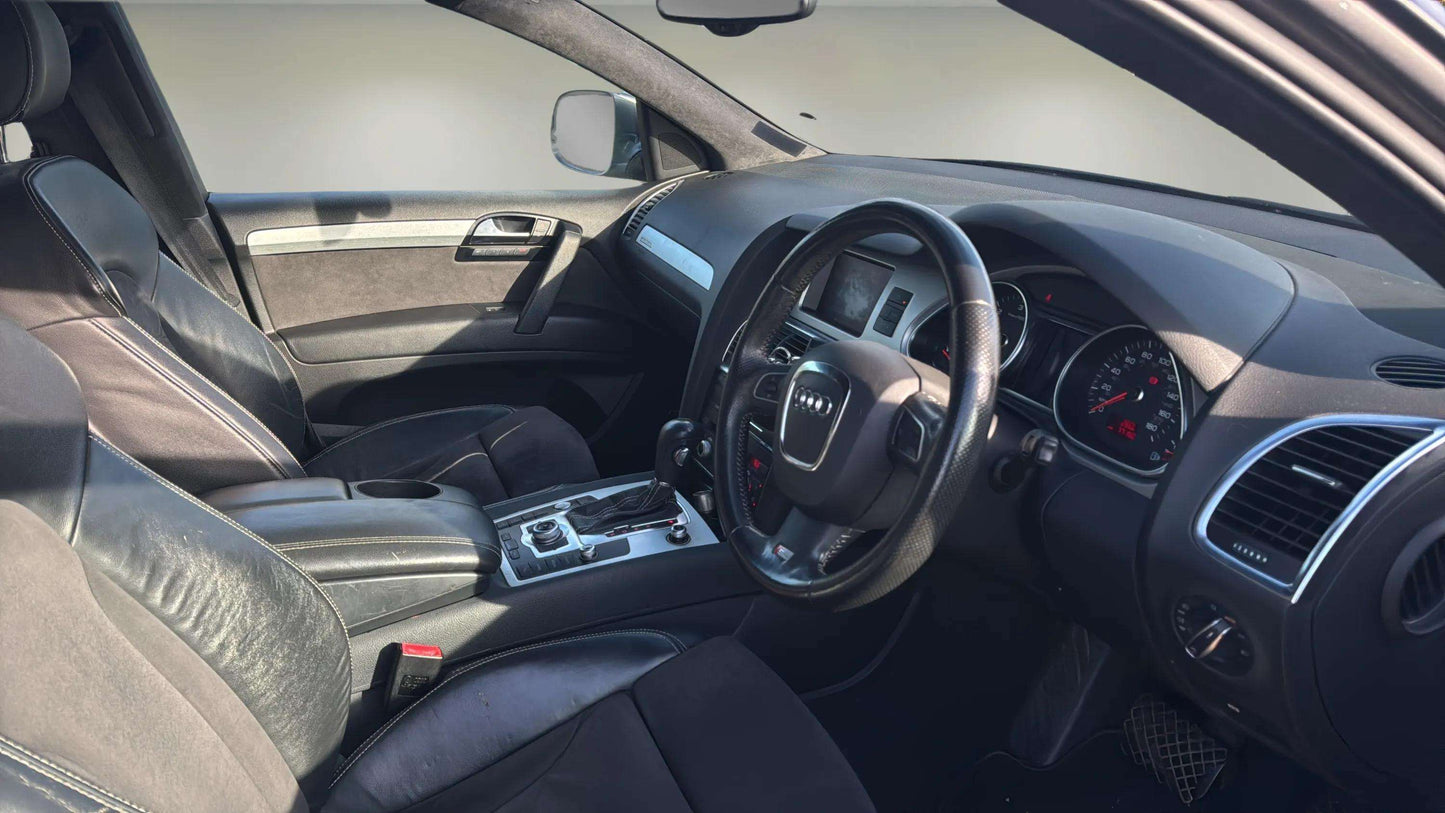 Audi Q7 S-Line 3.0 TDI V6 Quattro 240ps Automatic 7-Seater