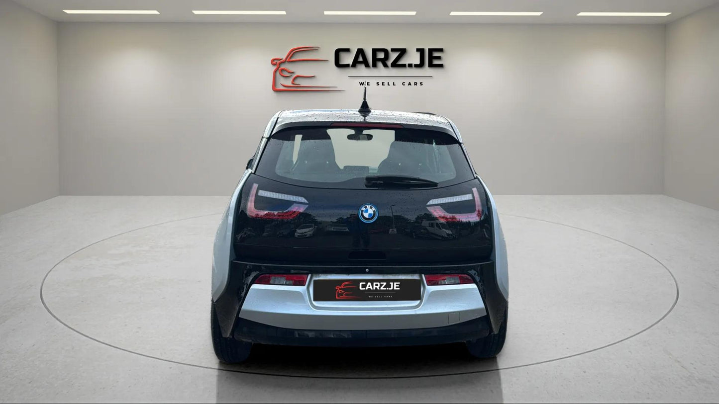 BMW I3