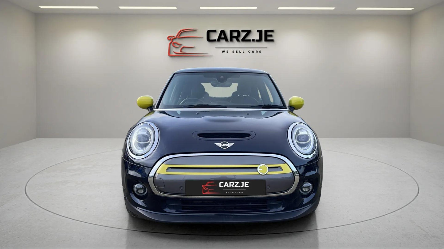 Mini Electric Hatchback Cooper SE Level 3