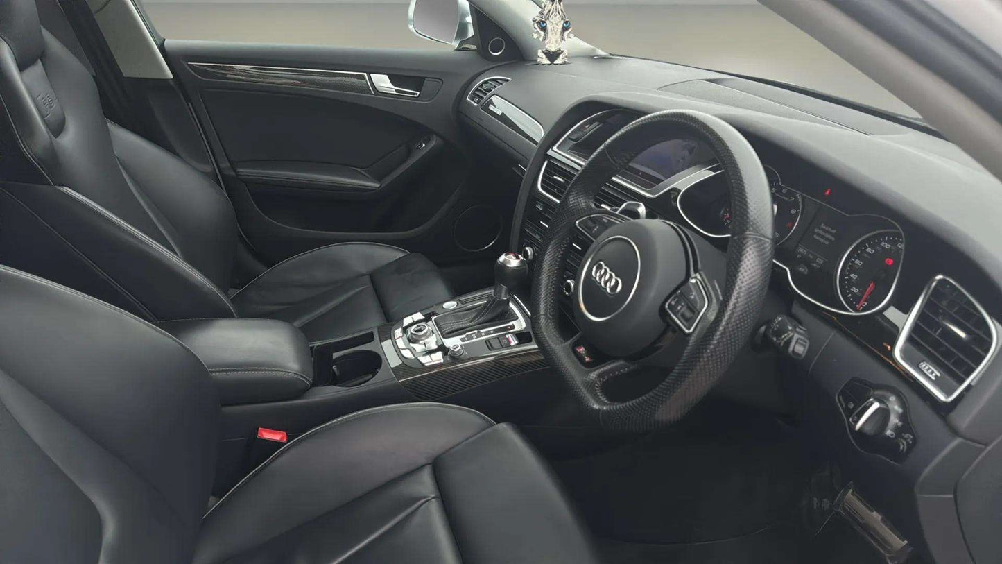 Audi RS4 Avant 4.2TFSI V8 S-Tronic Quattro