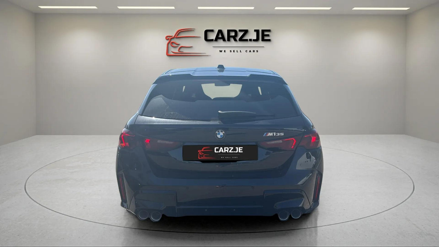 BMW M135i DCT XDrive