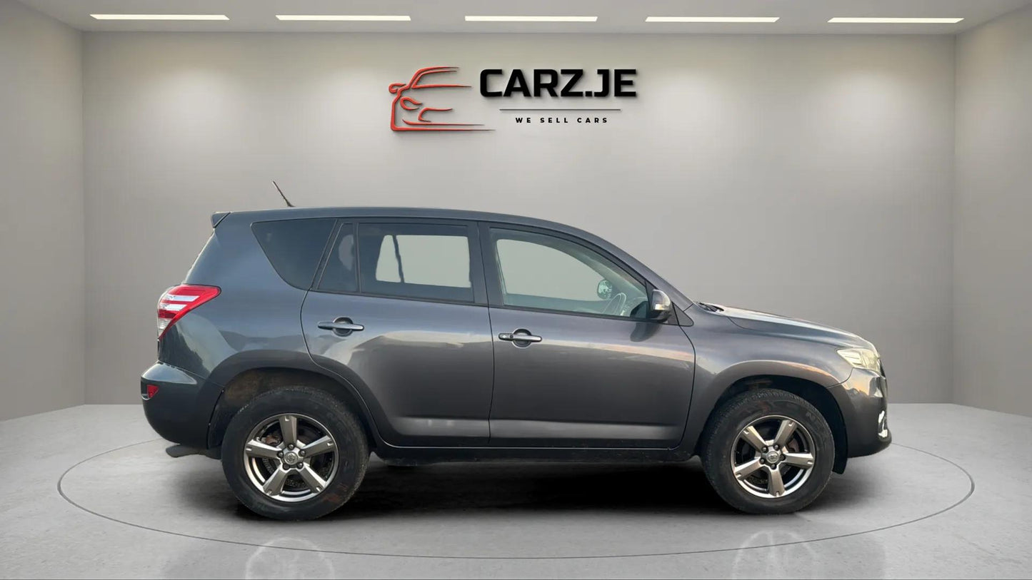Toyota Rav 4 2.2 XT-R 4WD 6 Speed Manual