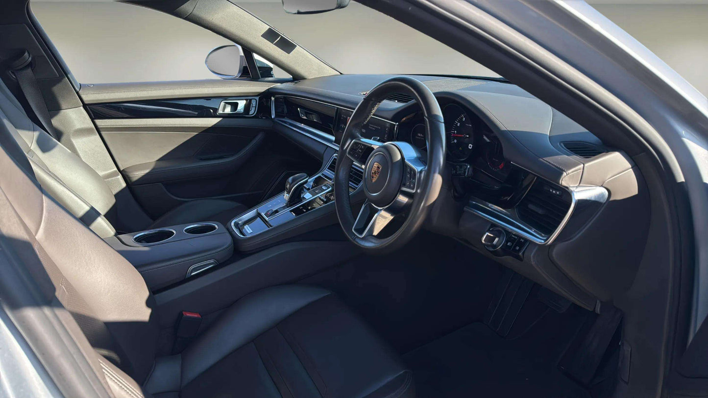 Porsche Panamera 4 3.0 V6 Saloon PDK 4WD 330ps