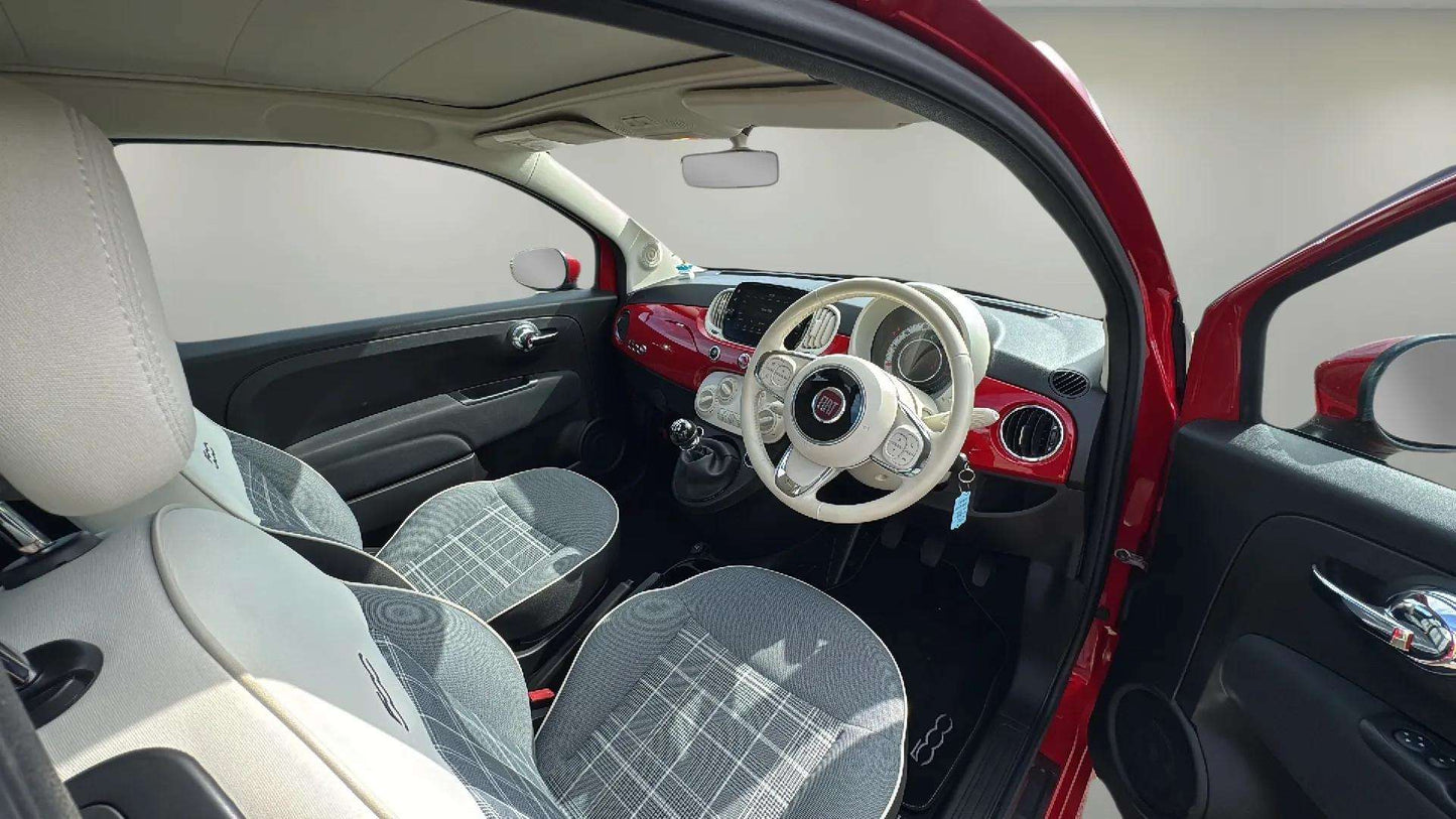 Fiat 500 Convertible 1.0 MHEV Lounge 6 Speed Manual