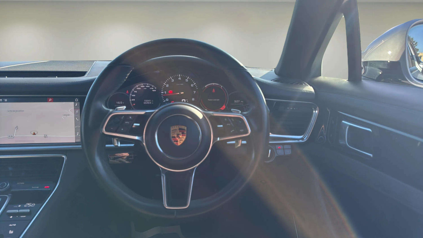 Porsche Panamera 4 3.0 V6 Saloon PDK 4WD 330ps
