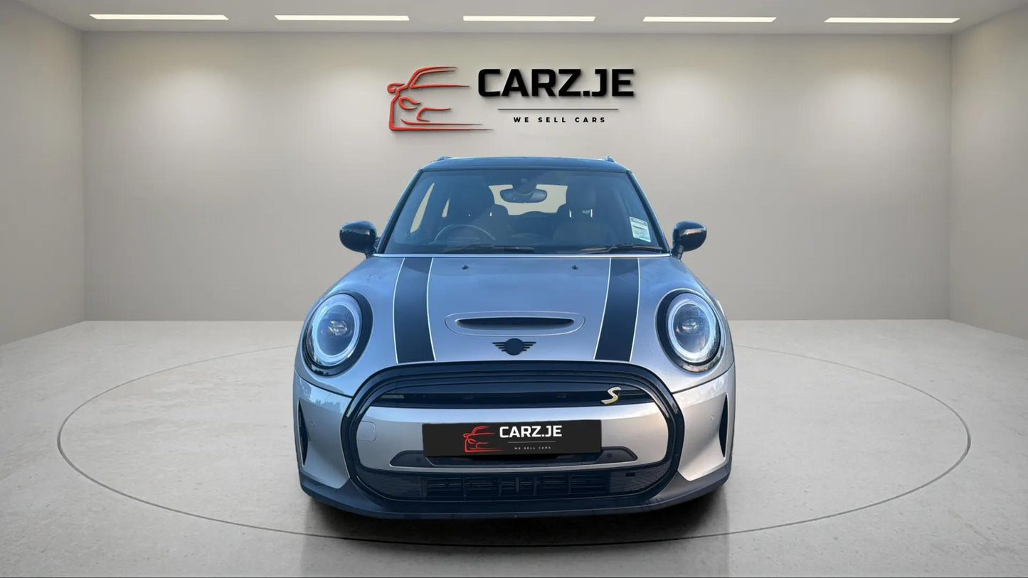 Mini Electric Hatchback Cooper SE Level 3