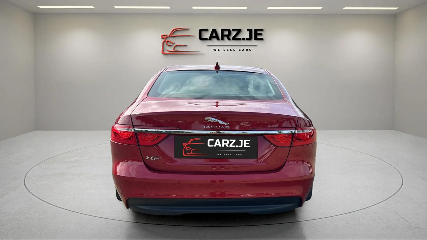 Jaguar XF 2.0 D180 Prestige Automatic