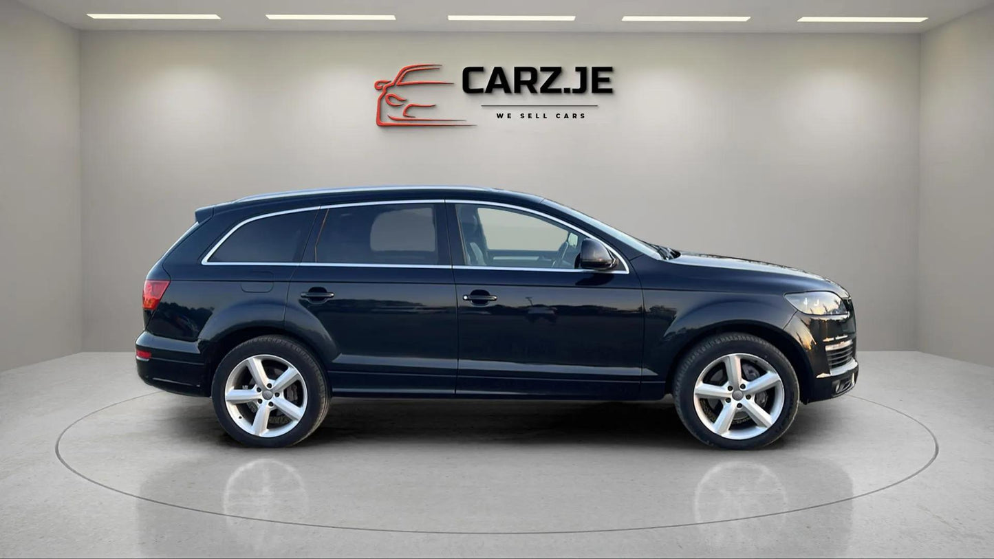 Audi Q7 3.0 TDI 240 PS Quattro Tiptronic 7 Seater