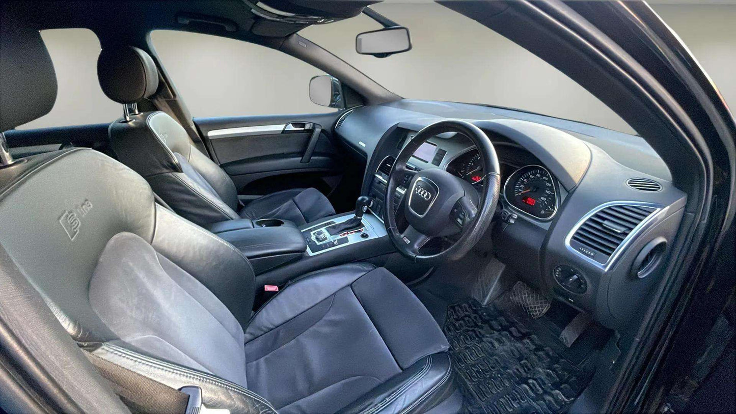 Audi Q7 3.0 TDI 240 PS Quattro Tiptronic 7 Seater