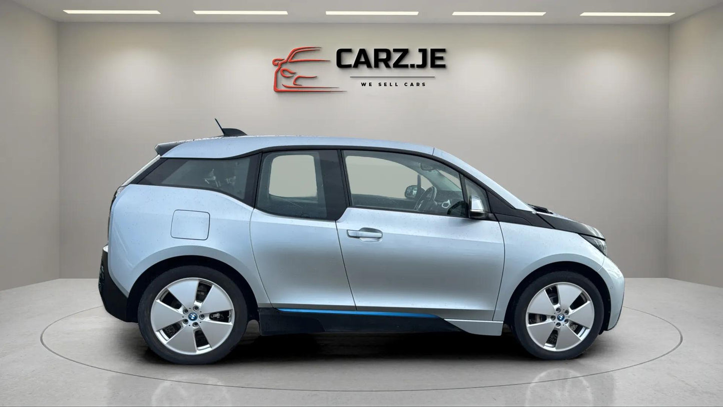 BMW I3