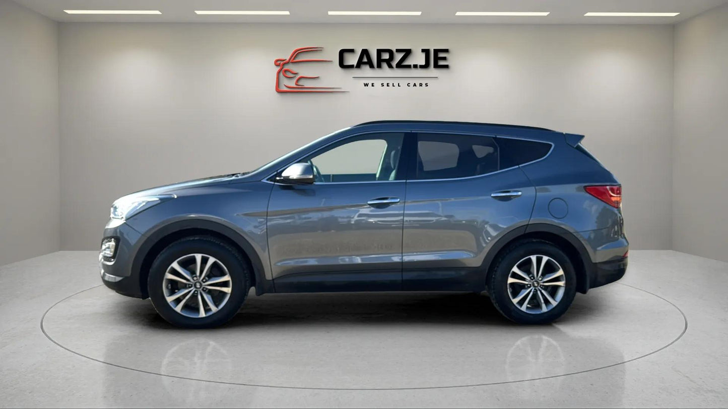 Hyundai Santa Fe 2.2 CRDI Blue Drive Premium 4WD 6 Speed Manual 7 Seater