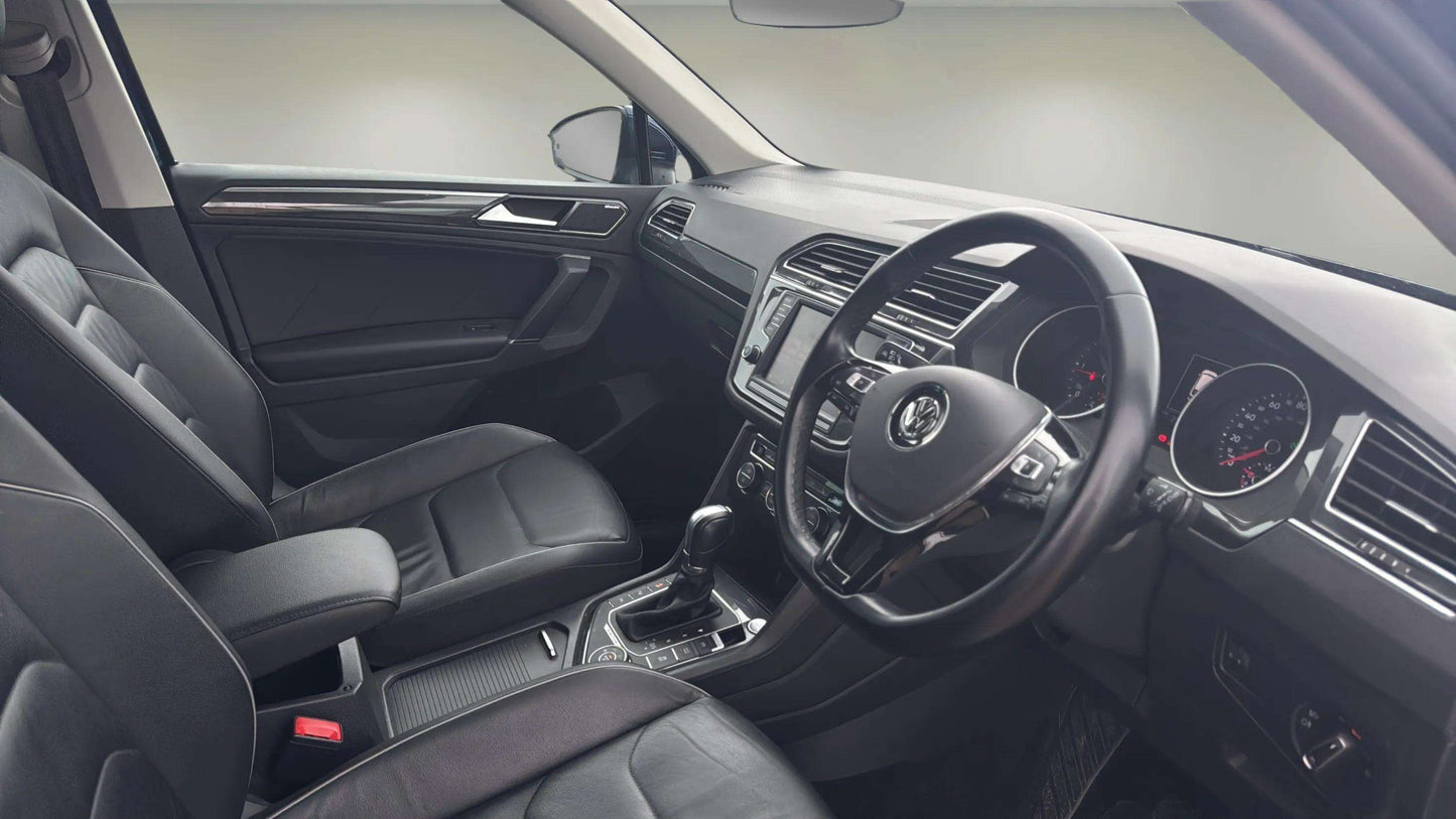 Volkswagen Tiguan 2.0 TDI SE Navigation DSG 4Motion