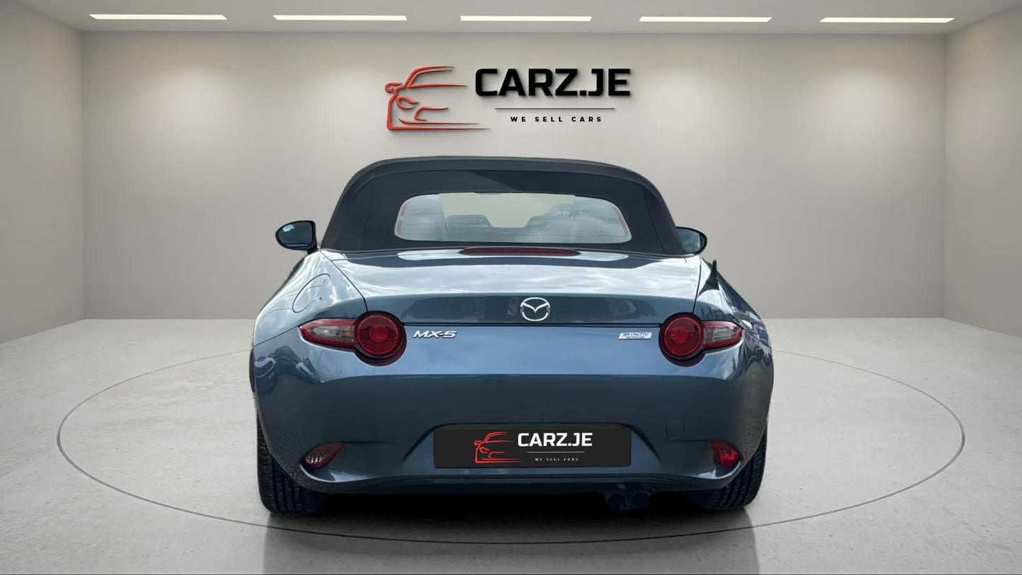 Mazda MX-5 1.5 SKYACTIV-G Sport Nav Manual