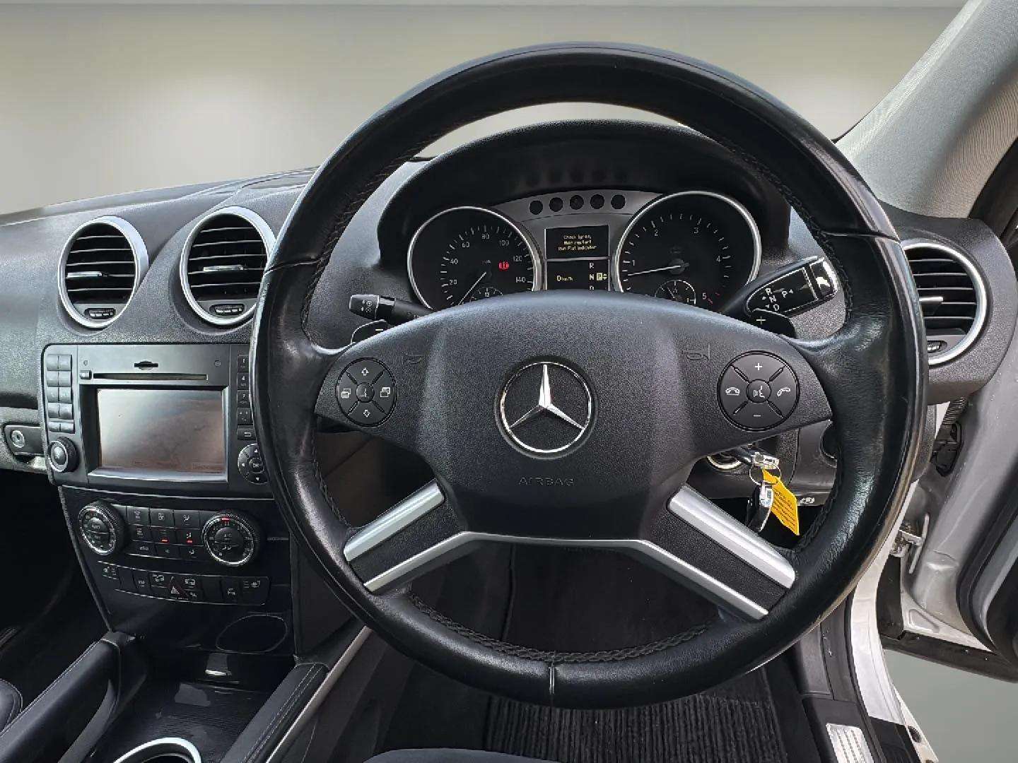 Mercedes Benz ML 350 CDI V6 Sport