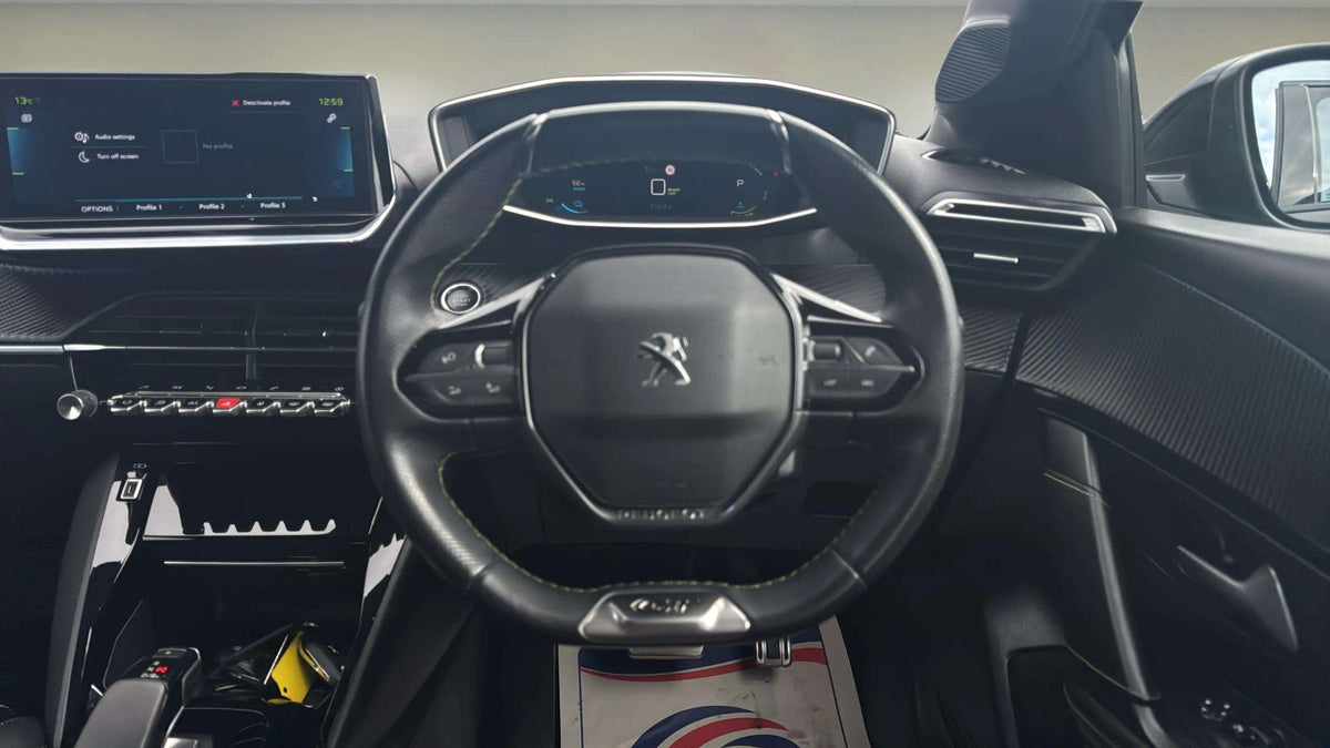 Peugeot e-208 50kWh GT Premium Automatic
