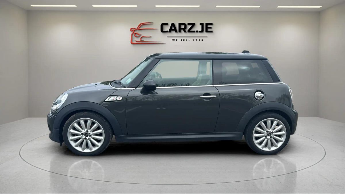 Mini Cooper S 3 Door 6 Speed Manual