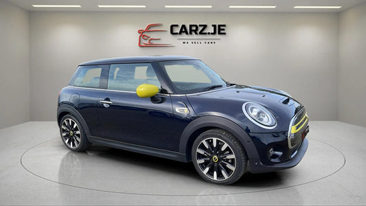 Mini Electric Hatchback Cooper SE Level 3